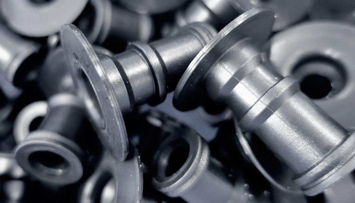 Kunststoff-Spritzguss-Biege-Zerspante-Formteile